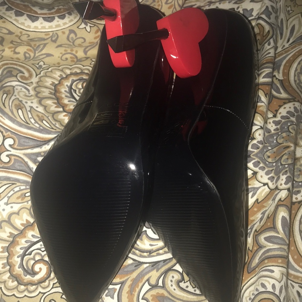 Shoes - Picture 2 of 2